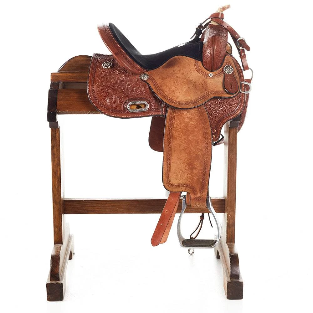 NRS Used 14in Kelly Kaminski Barrel Saddle 4 NRS Used 14in Kelly Kaminski Barrel Saddle - Image 2