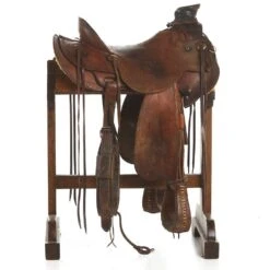 NRS Used 15.5in Cornman Custom Saddlery Wade -Saddlery Shop 03 263W 1